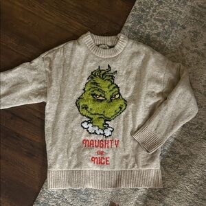 Grinch American Eagle Outfitters Knit Pullover 🌲